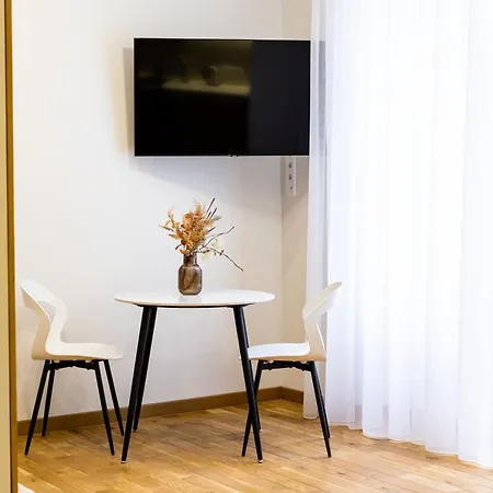 Apartment Doroshenka Premium Lviv