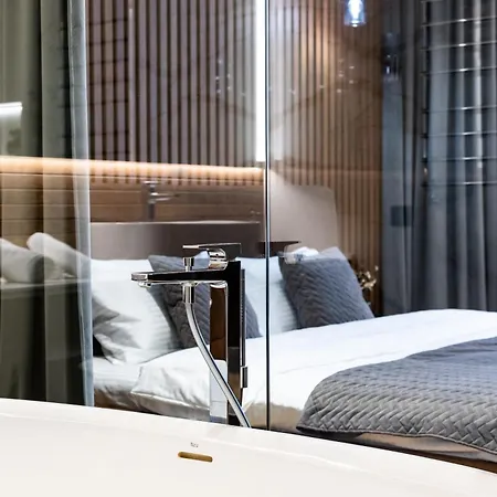 Апартаменты Doroshenka Premium *