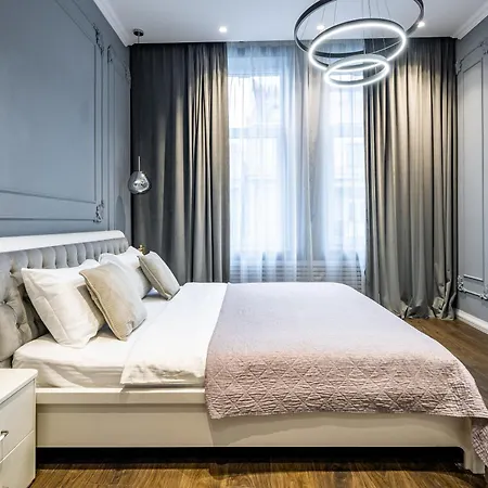 Apartment Doroshenka Premium *